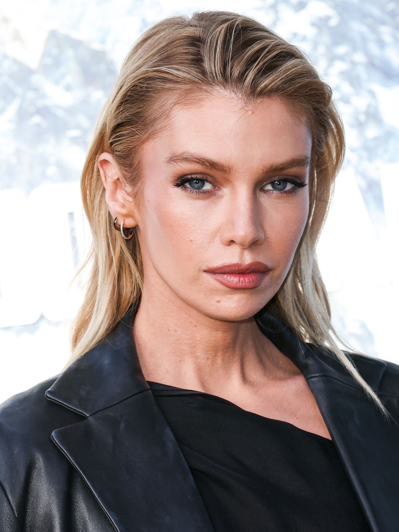 STELLA MAXWELL AT MONTBLANC EVENT CELEBRATING THE 100 YEAR OF THE MEISERSTUCK PEN07